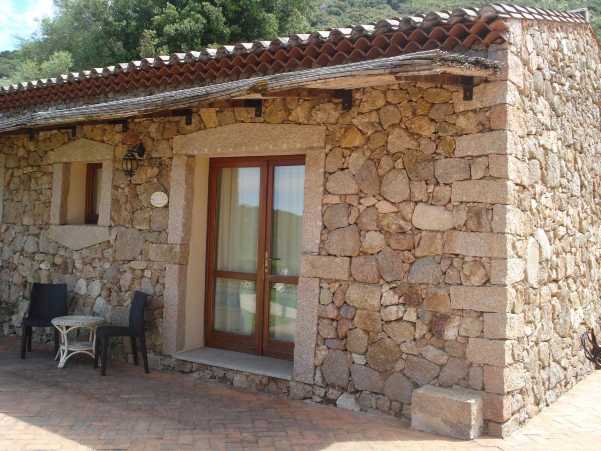 Hotel Valkarana Country Relais (Adults Only) Сант Антонио Ди Галура Екстериор снимка