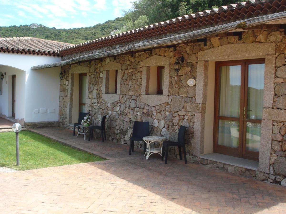 Hotel Valkarana Country Relais (Adults Only) Сант Антонио Ди Галура Екстериор снимка