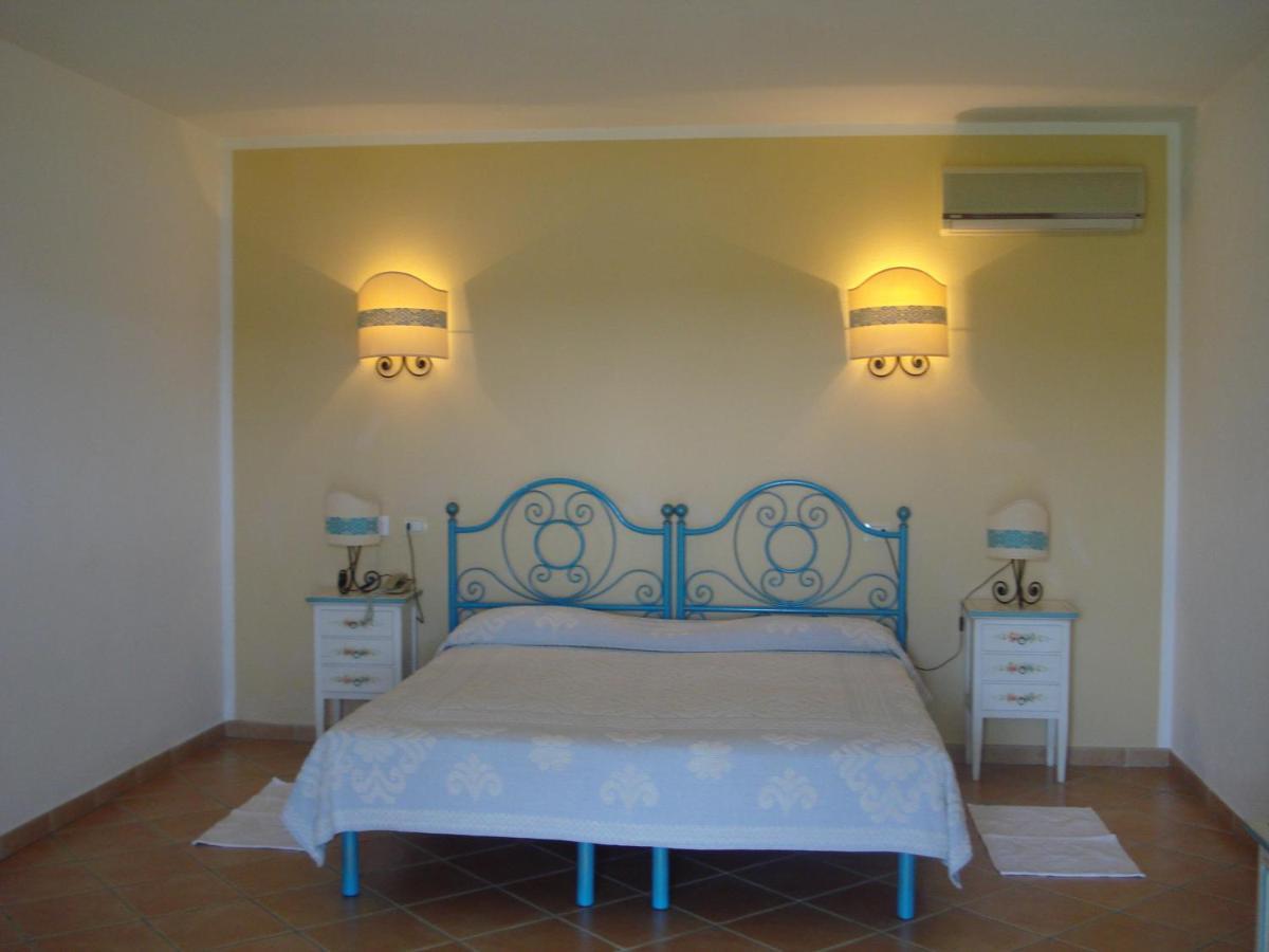 Hotel Valkarana Country Relais (Adults Only) Сант Антонио Ди Галура Екстериор снимка