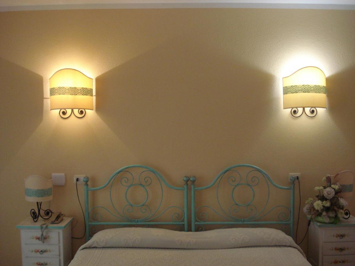 Hotel Valkarana Country Relais (Adults Only) Сант Антонио Ди Галура Екстериор снимка
