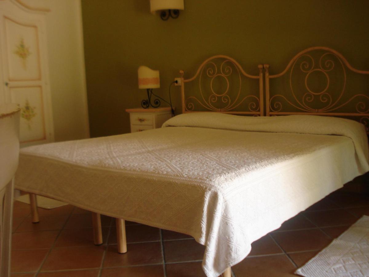 Hotel Valkarana Country Relais (Adults Only) Сант Антонио Ди Галура Екстериор снимка