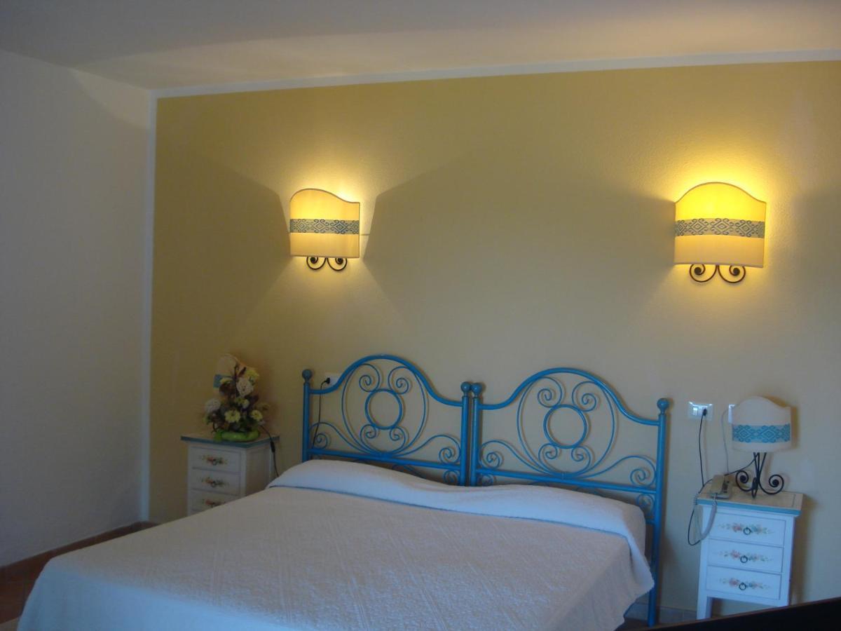 Hotel Valkarana Country Relais (Adults Only) Сант Антонио Ди Галура Екстериор снимка