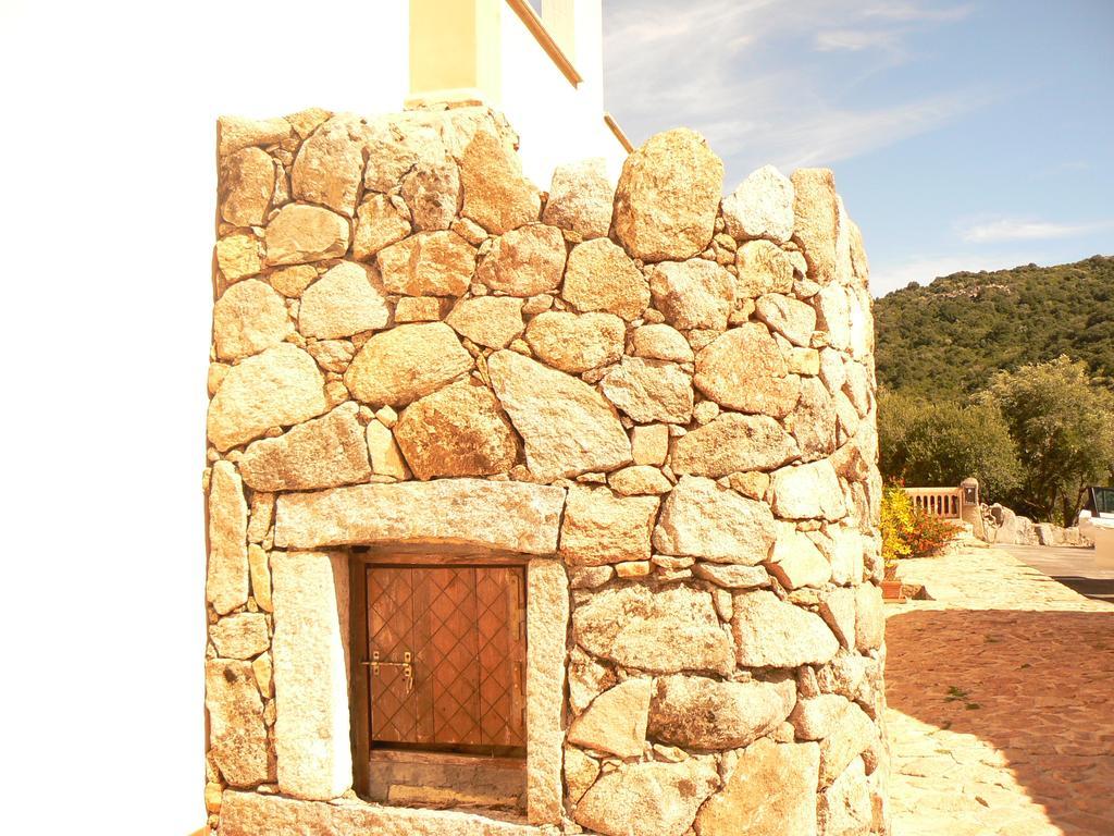 Hotel Valkarana Country Relais (Adults Only) Сант Антонио Ди Галура Екстериор снимка